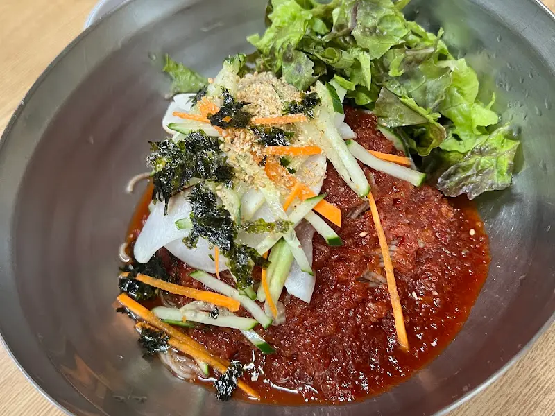 방림메밀막국수 비빔막국수