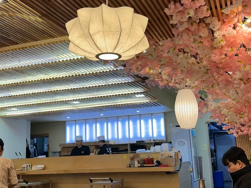 스시산더미 인테리어