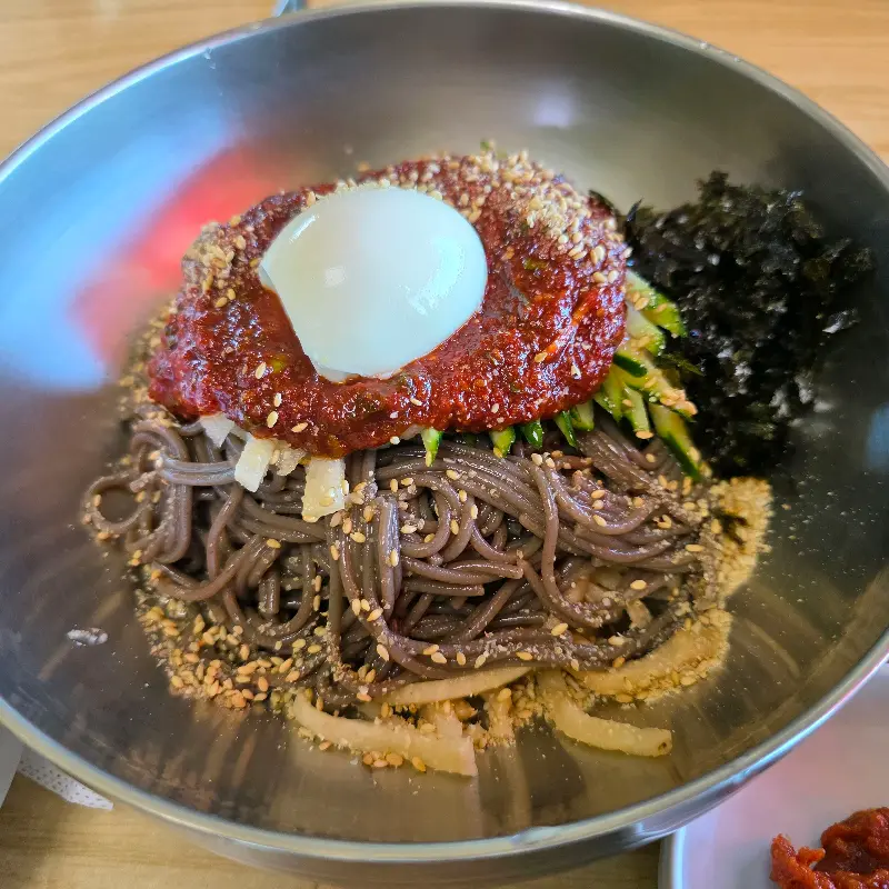 메밀 비빔 막국수