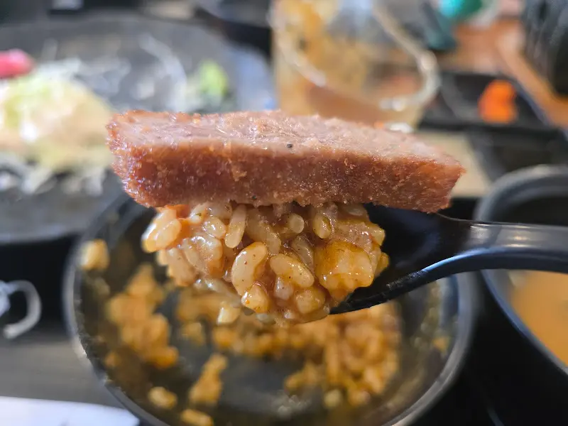 규카츠와 밥을 함께