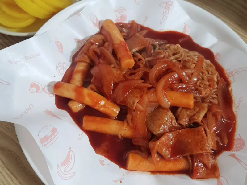 아줌마우동 음식 사진