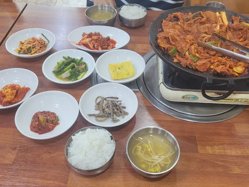 고추장 불고기 한 상 차림