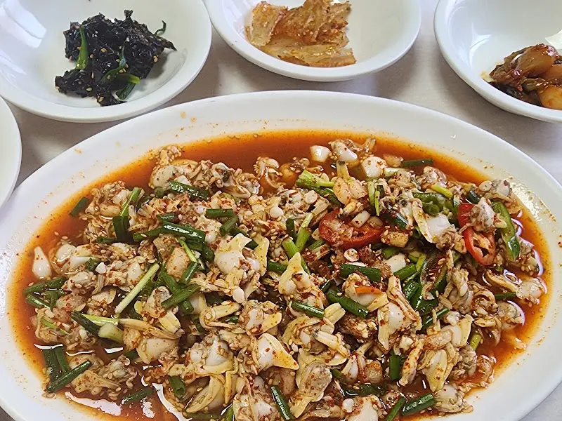 사랑방식당 바지락 초무침