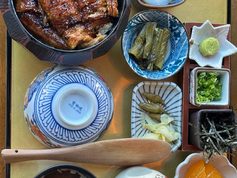 모리의 카이센동, 신선한 해산물이 한가득