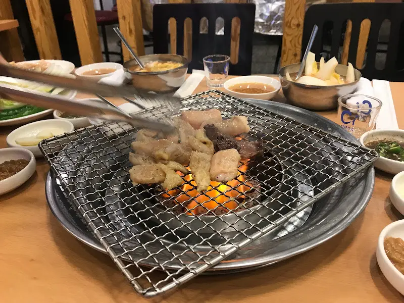 맛있게 익어가는 곱창