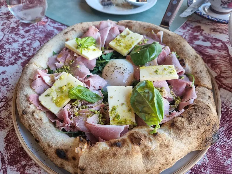 명란 버터 파스타의 모습