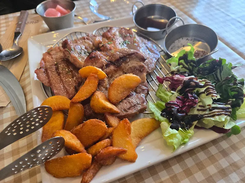 톰스다이너 목살 스테이크