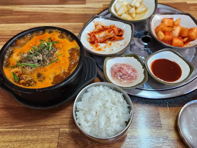순대국과 반찬