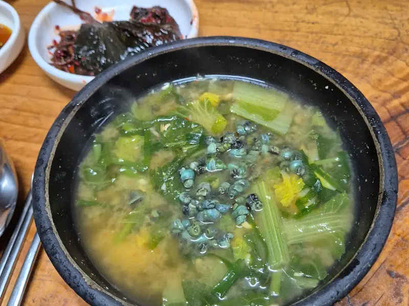 올뱅이국밥 재료