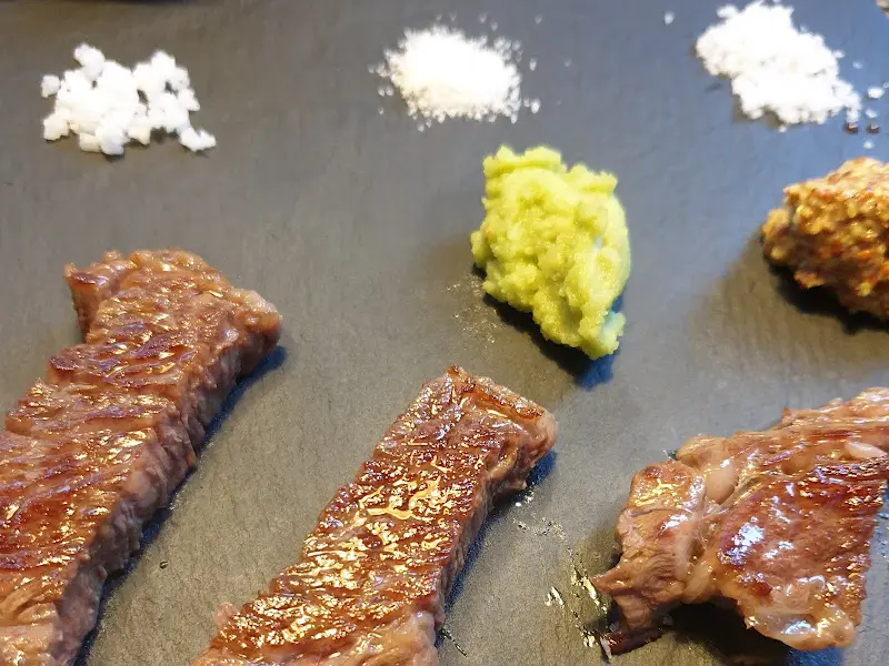 다채로운 소금 트리오