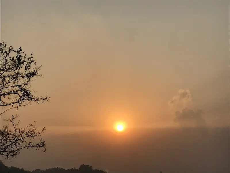 석양에 물든 하늘