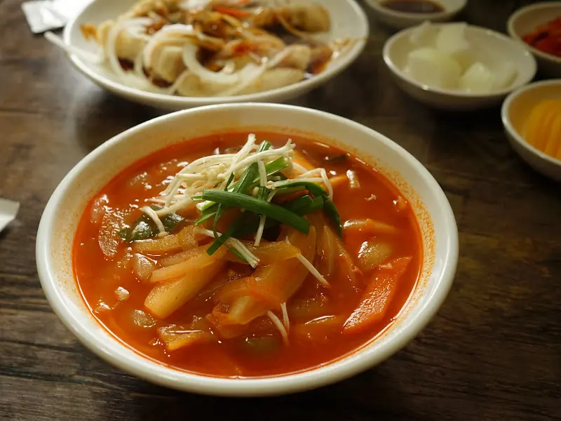 쟁반짜장과 짬뽕