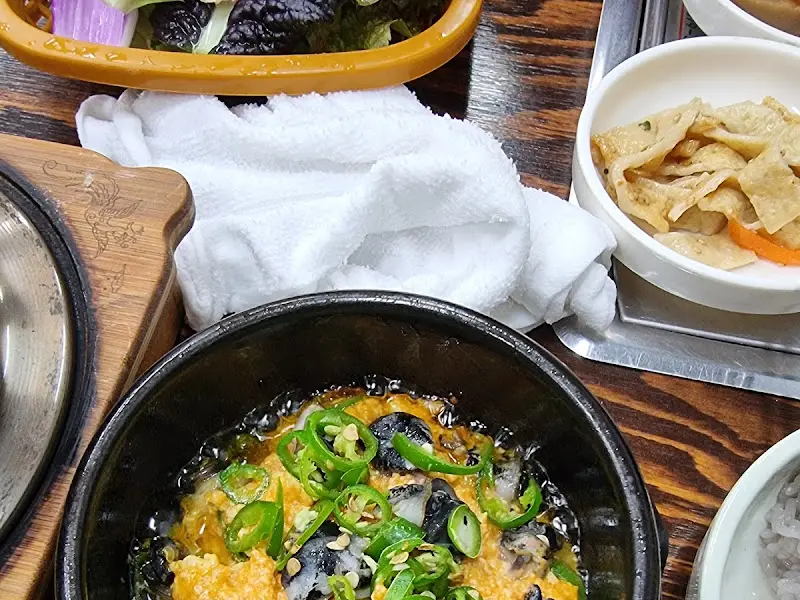 쌈에 곁들여 먹기 좋은 밑반찬