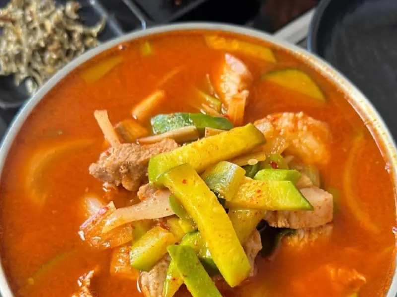 애호박국밥 클로즈업