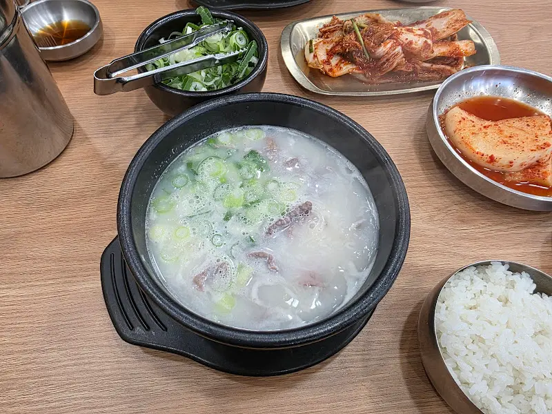 설렁탕과 김치