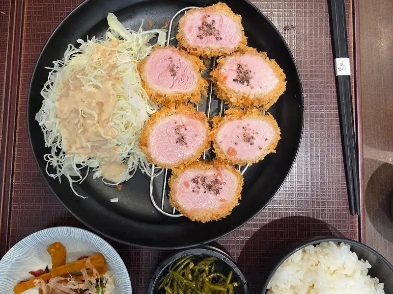 단면이 아름다운 안심카츠