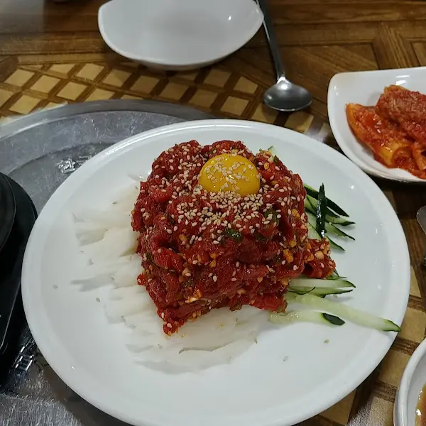 육회 비빔밥