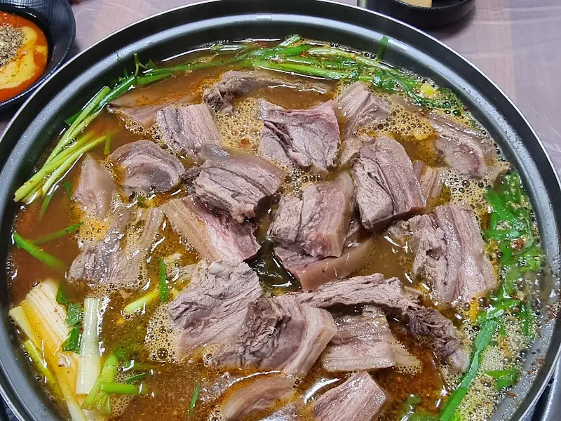보신탕 전체샷