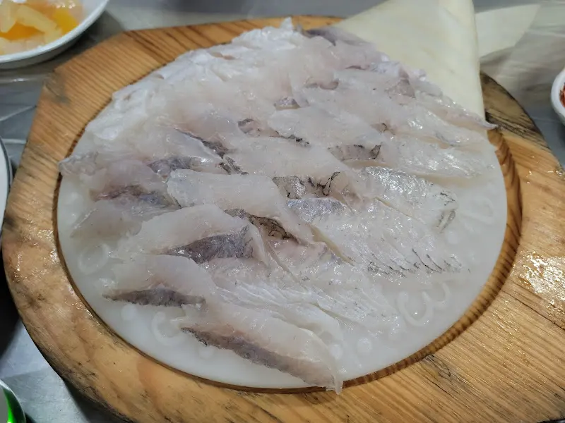 눈으로 먼저 즐기는 모듬회