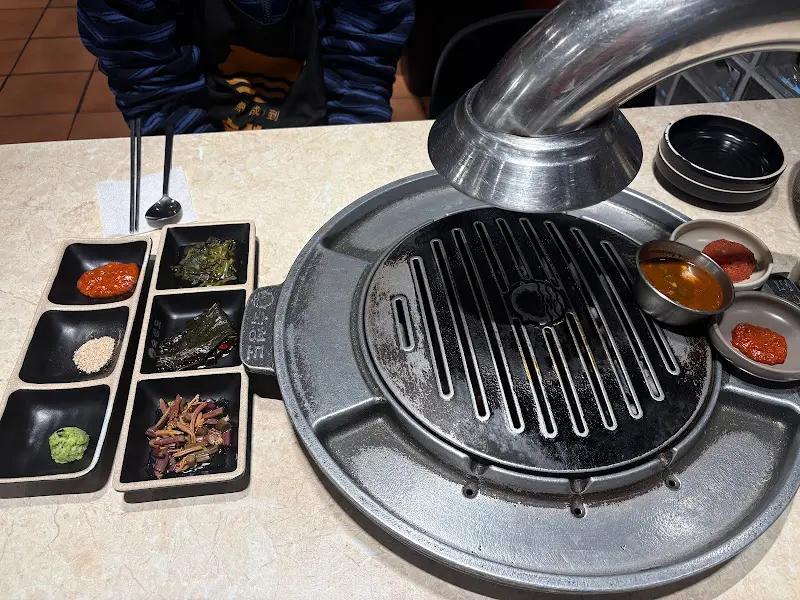 다양한 곁들임 메뉴