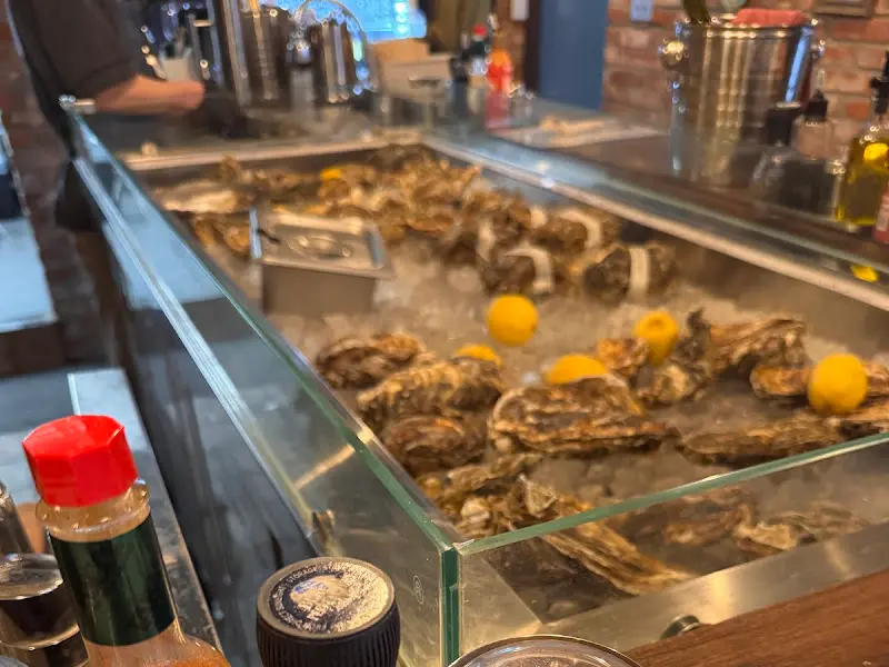 신선한 굴 보관 모습