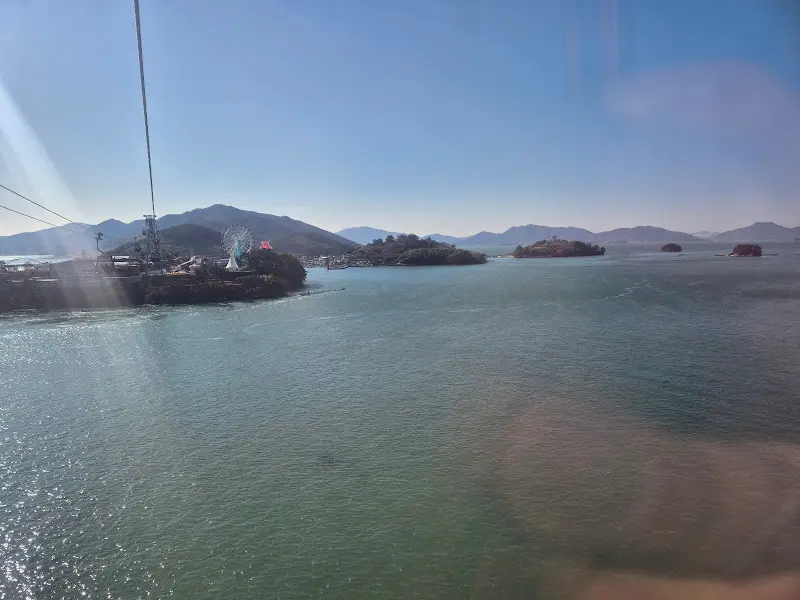 케이블카에서 보이는 섬들의 모습