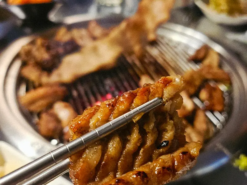 구워진 돼지갈비