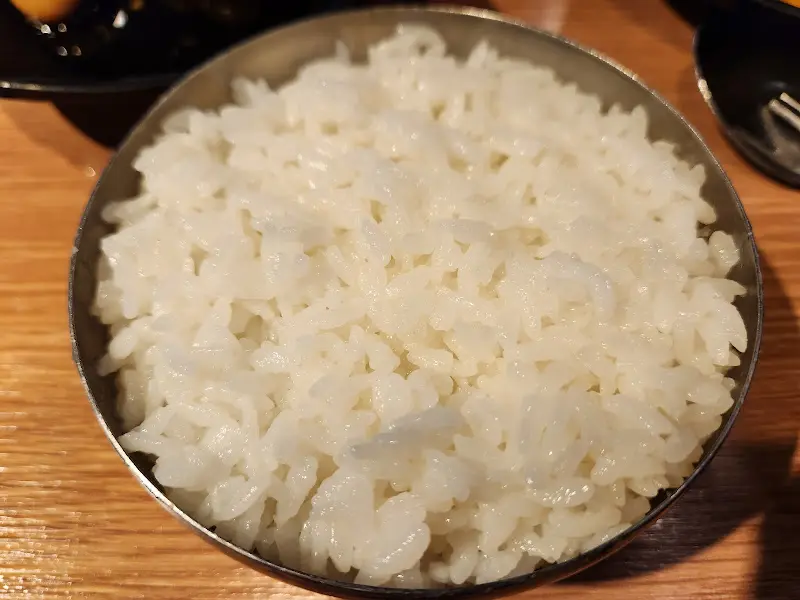 윤기가 흐르는 쌀밥