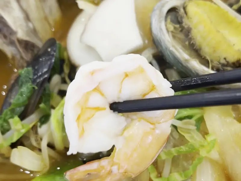 짬뽕 속 탱글탱글한 새우