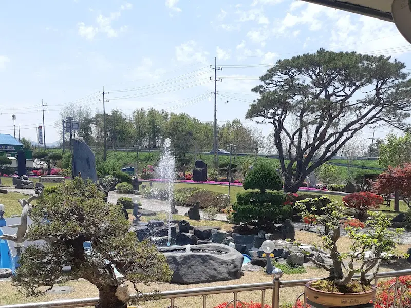 정원의 다양한 조경