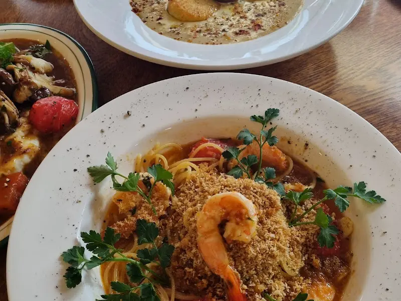 쉬림프 비스크 오일 파스타의 모습