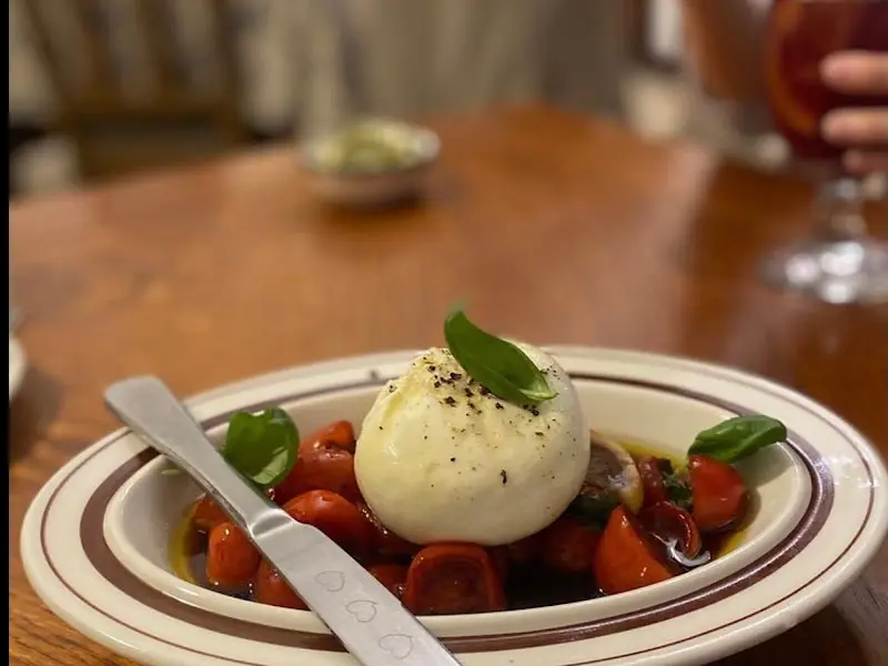 토마토 샐러드의 모습