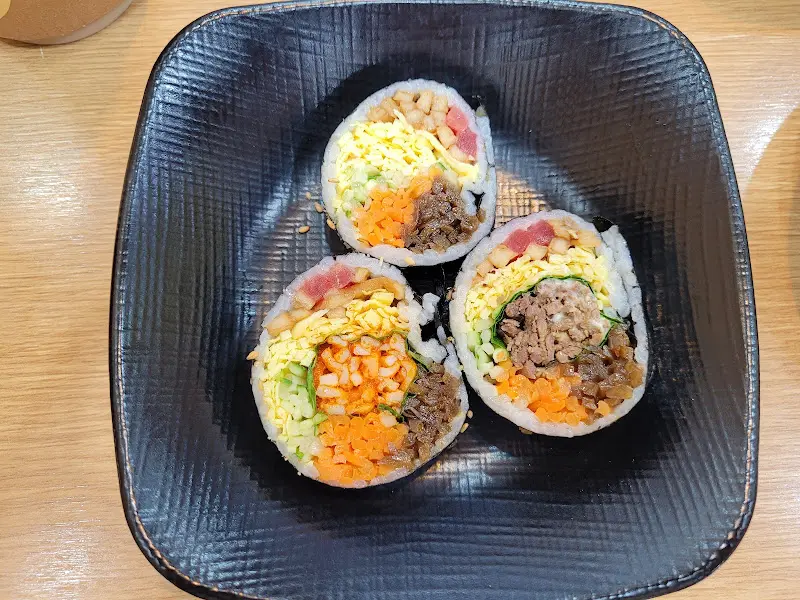 사리원 손만두 김밥 플레이팅