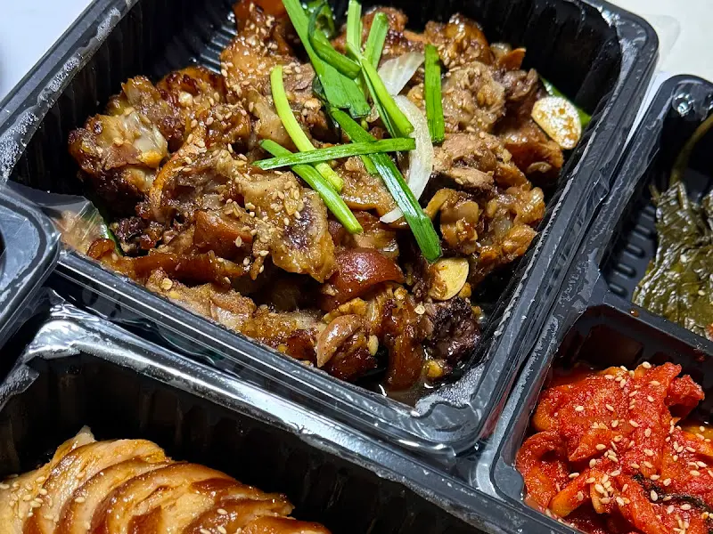 포장된 족발 세트