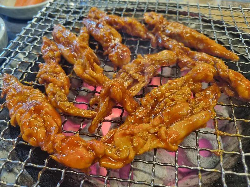 닭목살 숯불 구이