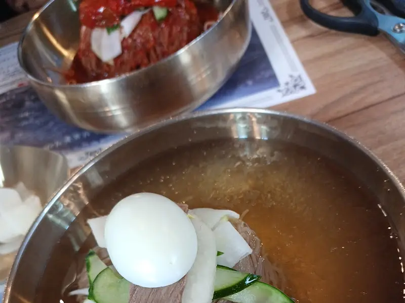 경인면옥 물냉면과 비빔냉면