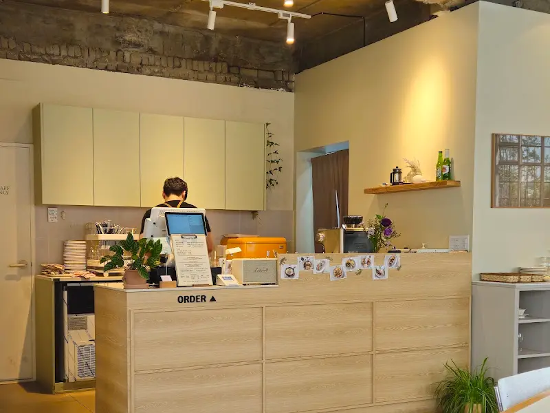 다락방식탁의 카운터 모습