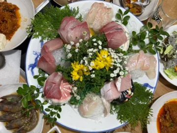 퇴근 후, 서대문에서 찾은 숨겨진 보석 같은 횟집, 여기 진짜 “맛집”이다!