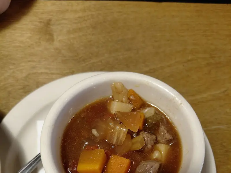 깊은 맛이 일품인 서로인 스프