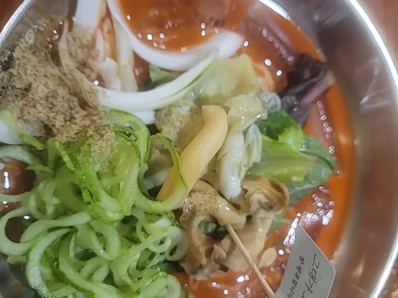 통골뱅이 비빔국수