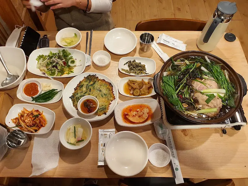 능이오리백숙 밑반찬