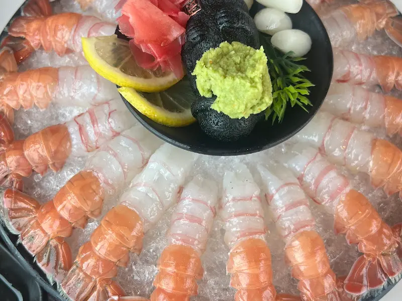 딱새우회 근접샷