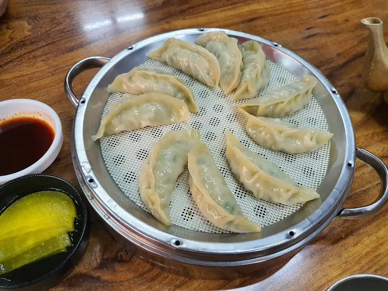 당감제일면옥 만두