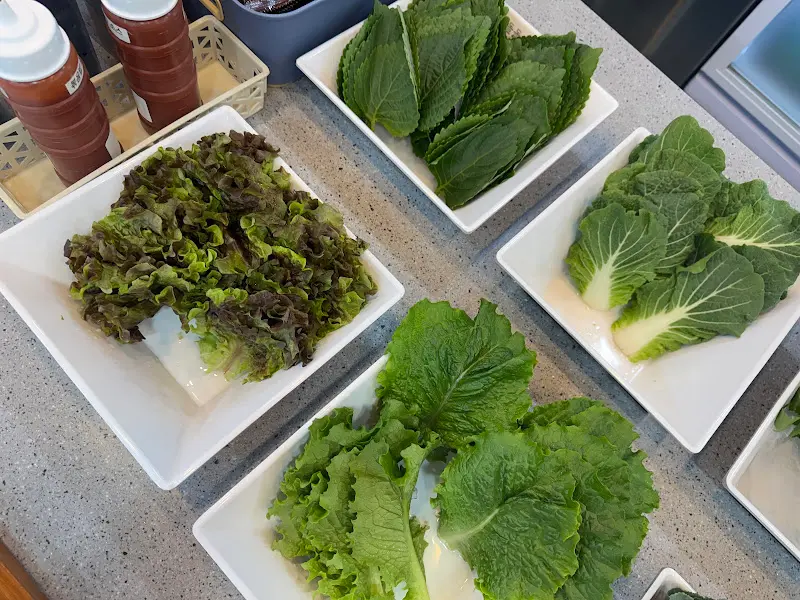 돌돌대패 샐러드바 채소