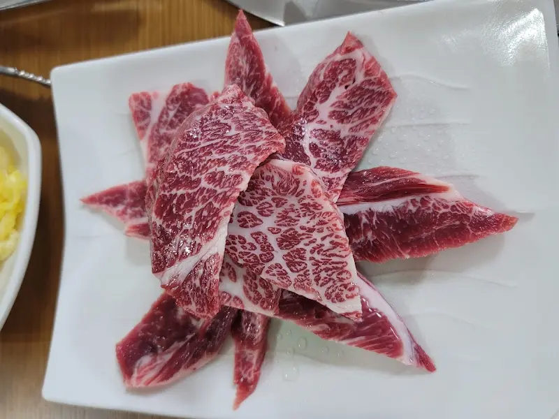 차돌박이의 아름다운 마블링