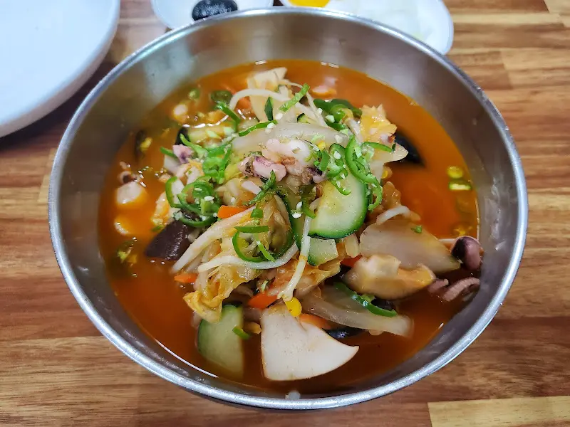 해물짬뽕 전체 사진