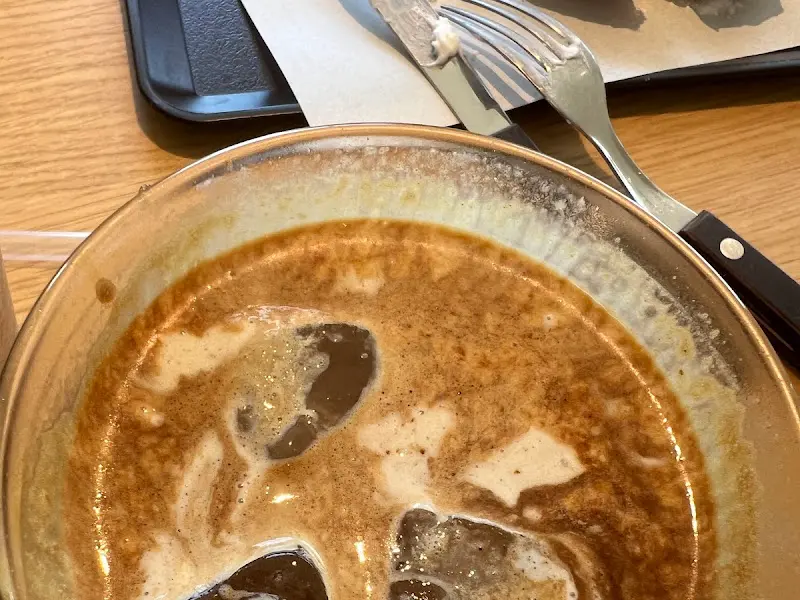 아이스 아몬드 크림 라떼