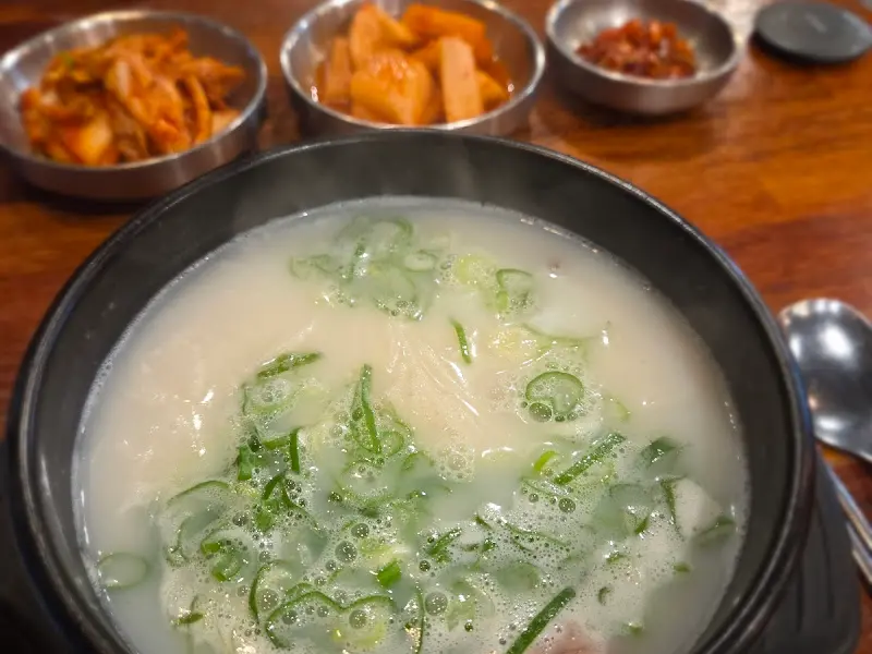 한보옥 설렁탕과 반찬
