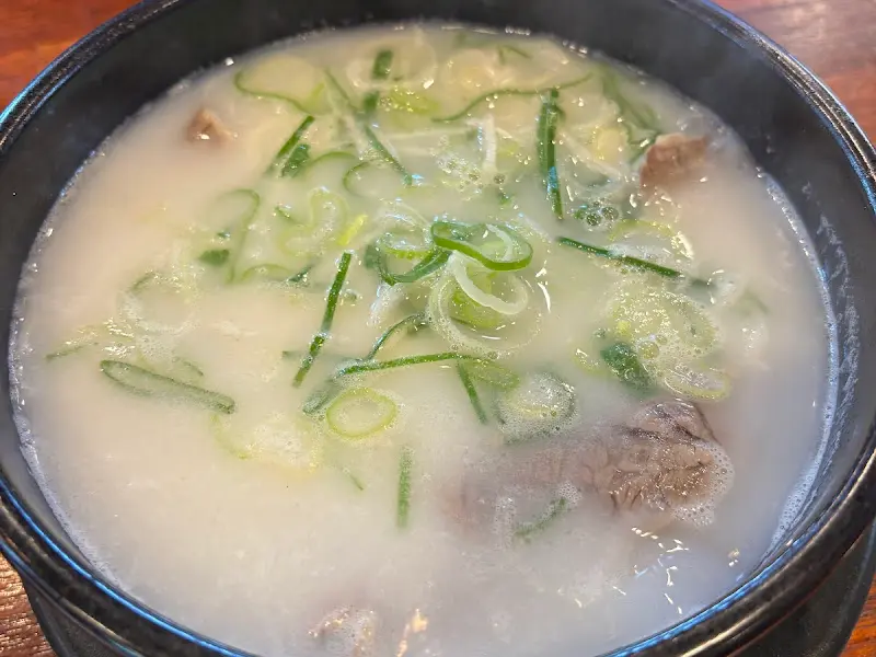 한보옥 설렁탕 근접샷