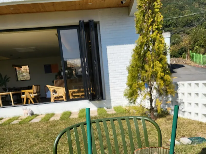 카페 외부 좌석